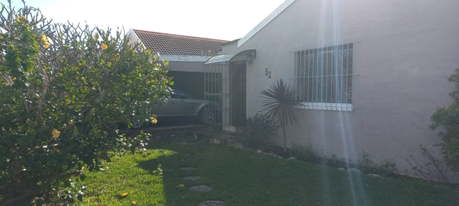 5 Bedroom Property for Sale in Wetton Western Cape